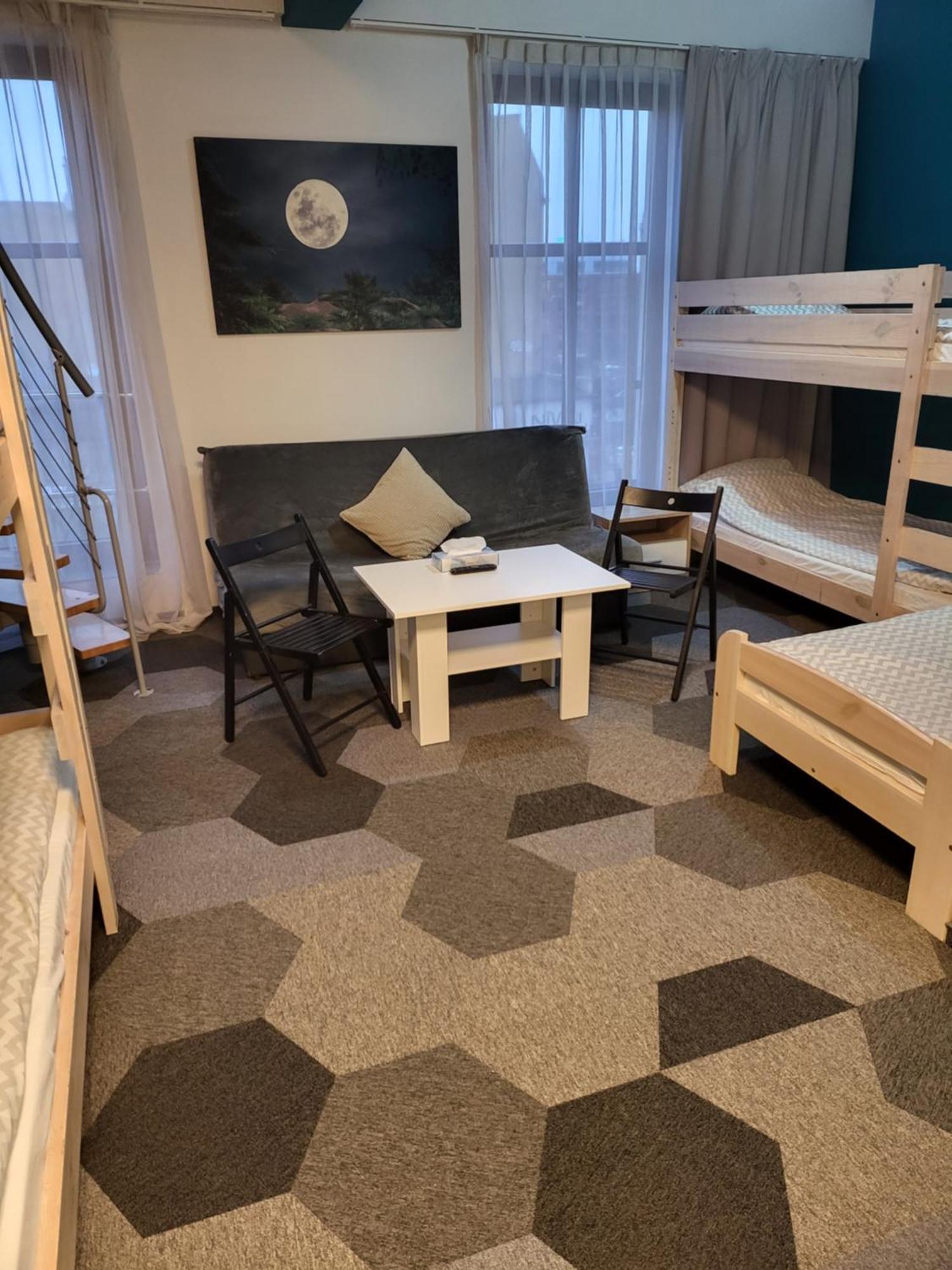 Moon Hostel ポズナン エクステリア 写真
