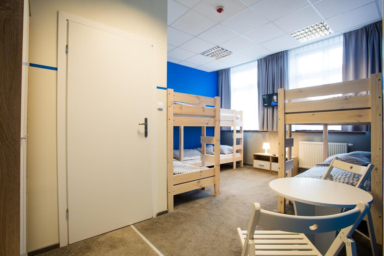 Moon Hostel ポズナン エクステリア 写真
