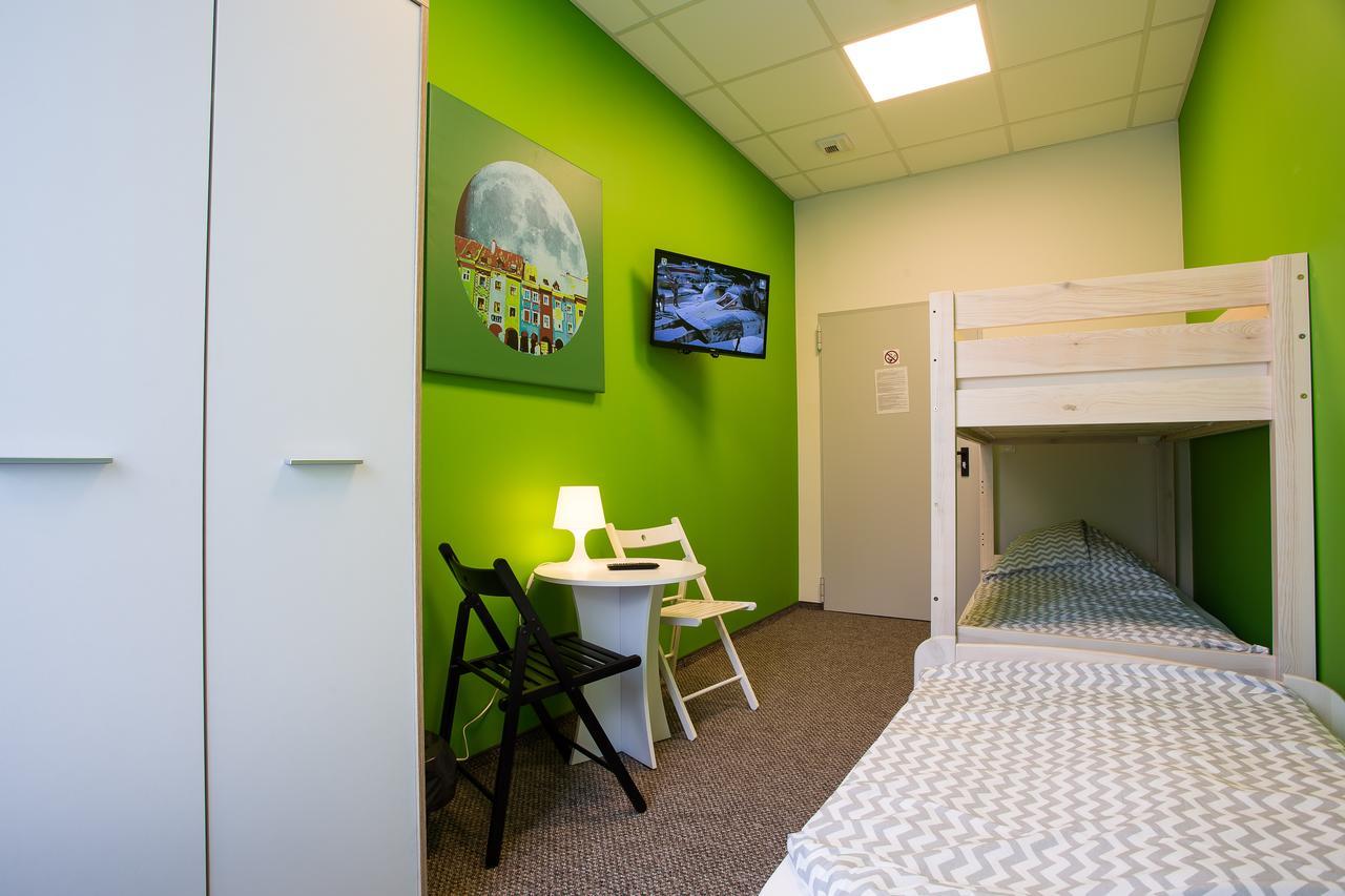 Moon Hostel ポズナン エクステリア 写真