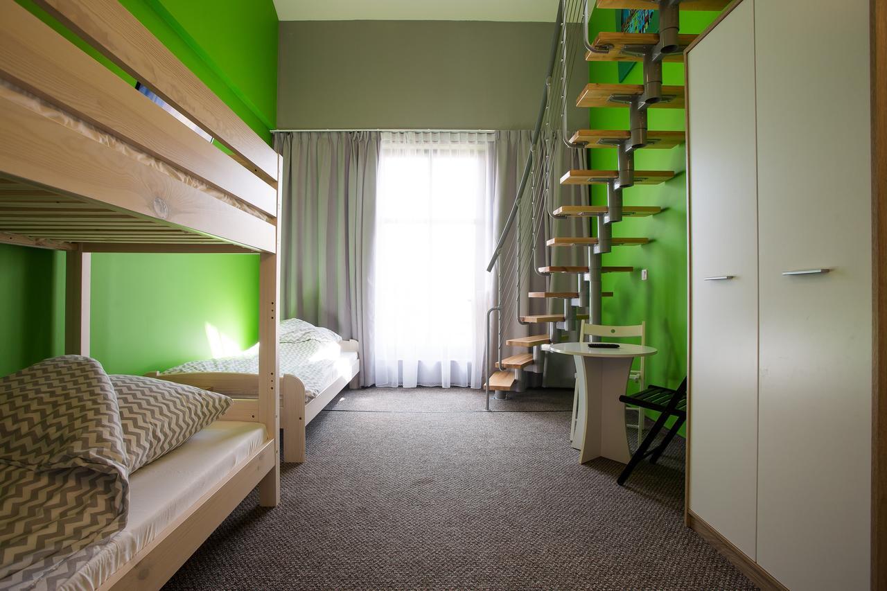 Moon Hostel ポズナン エクステリア 写真