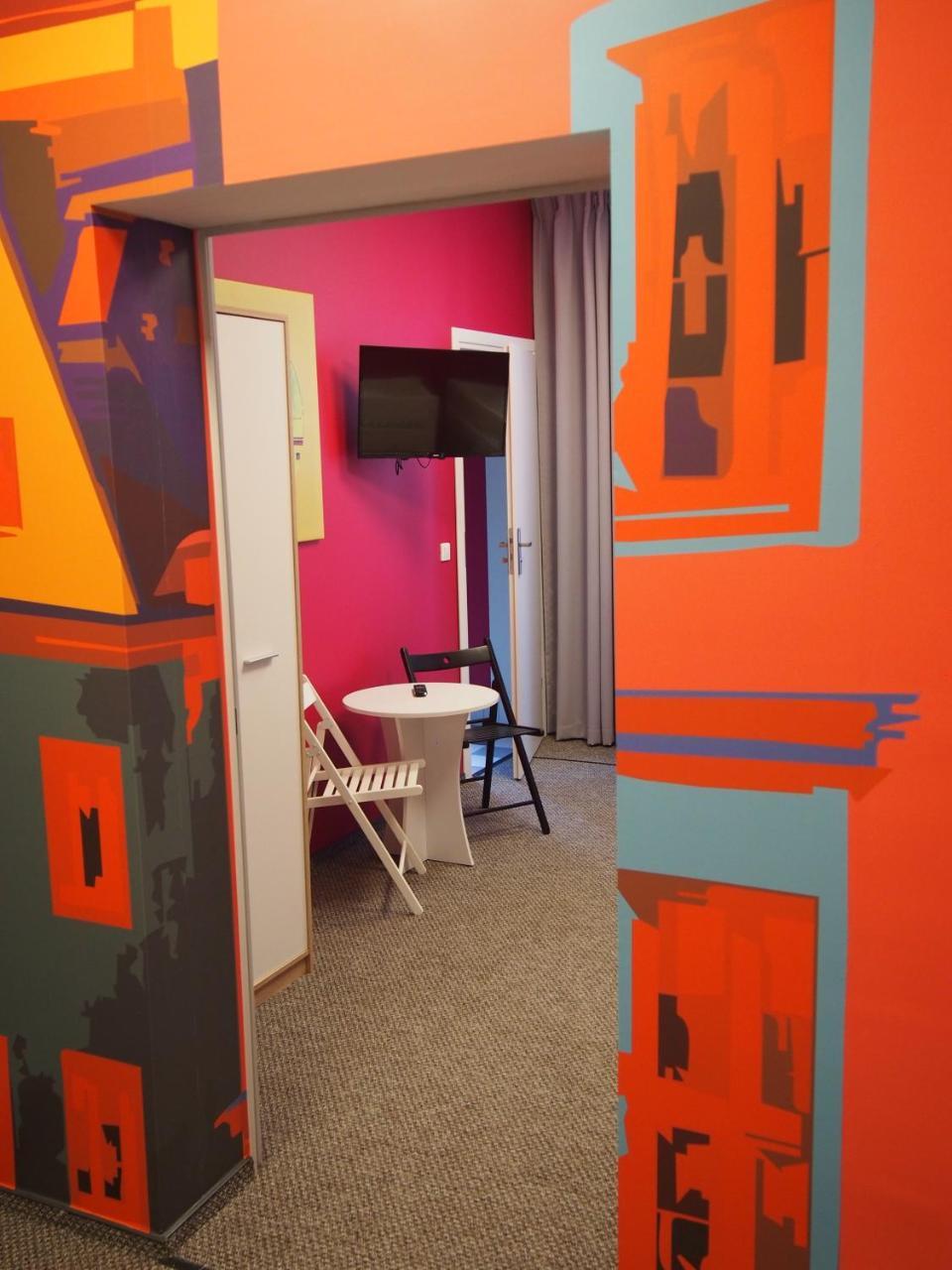 Moon Hostel ポズナン エクステリア 写真